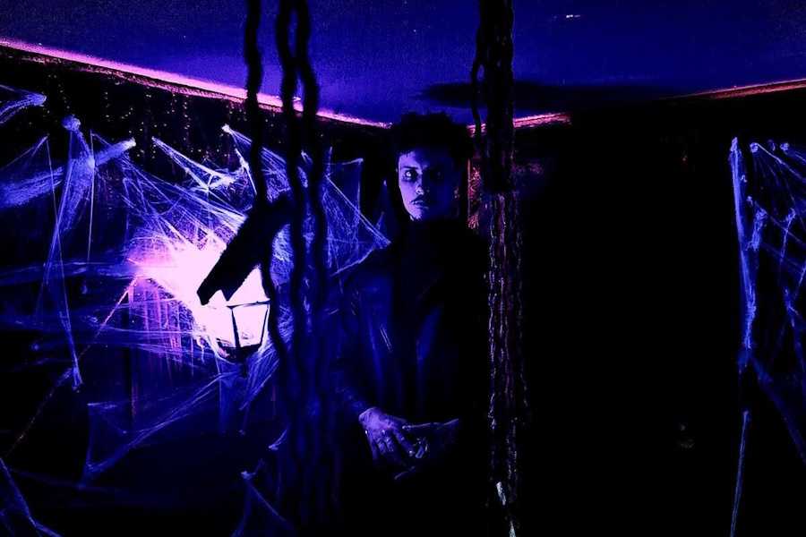 Квест в реальности Проклятие Аннабель от компании Play Room Квест в реальности Проклятие Аннабель от компании Play Room