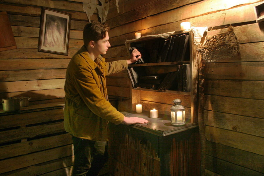 Квест в реальности Дом ведьмы от компании Пятый угол Квест в реальности Дом ведьмы от компании Пятый угол